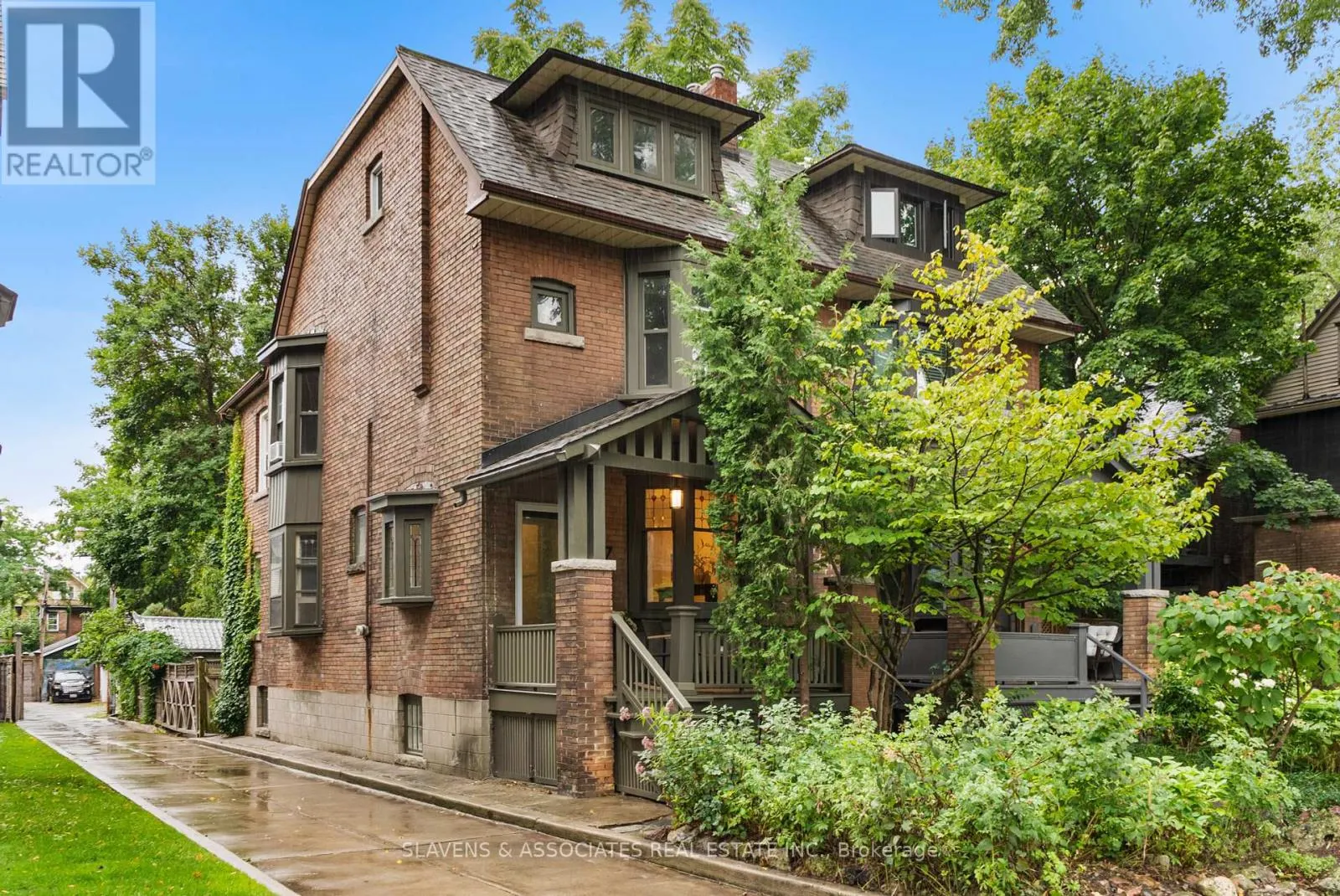 37 CONSTANCE STREET
