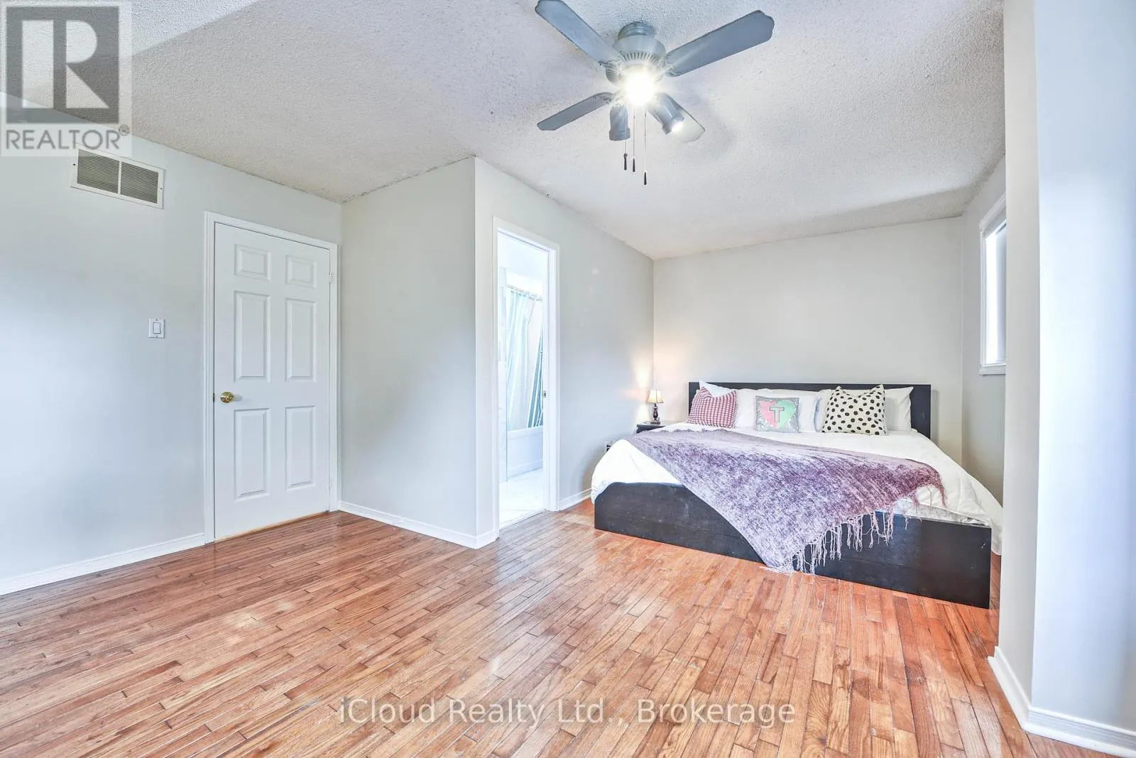 14 TIMBERLANE DRIVE