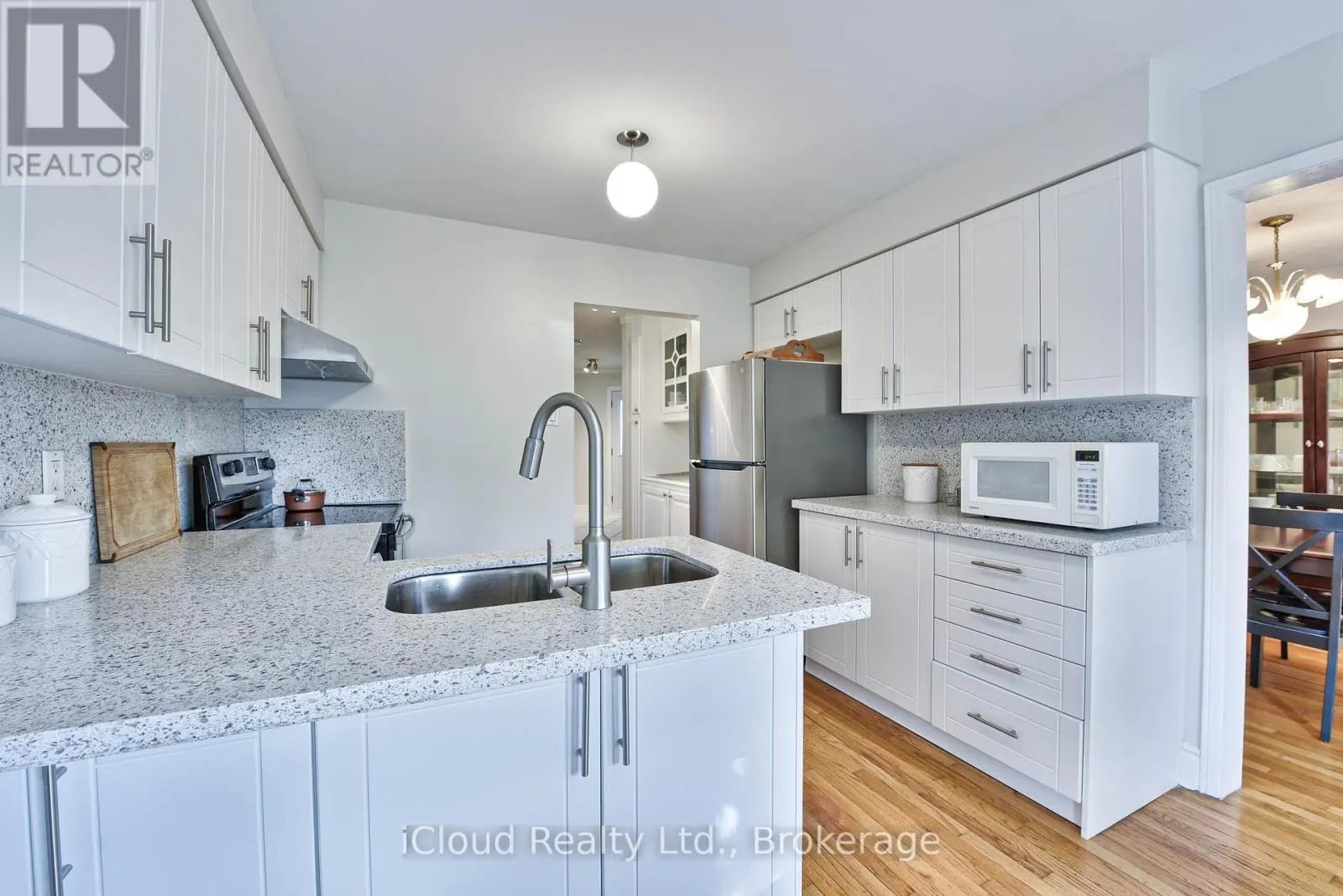 14 TIMBERLANE DRIVE