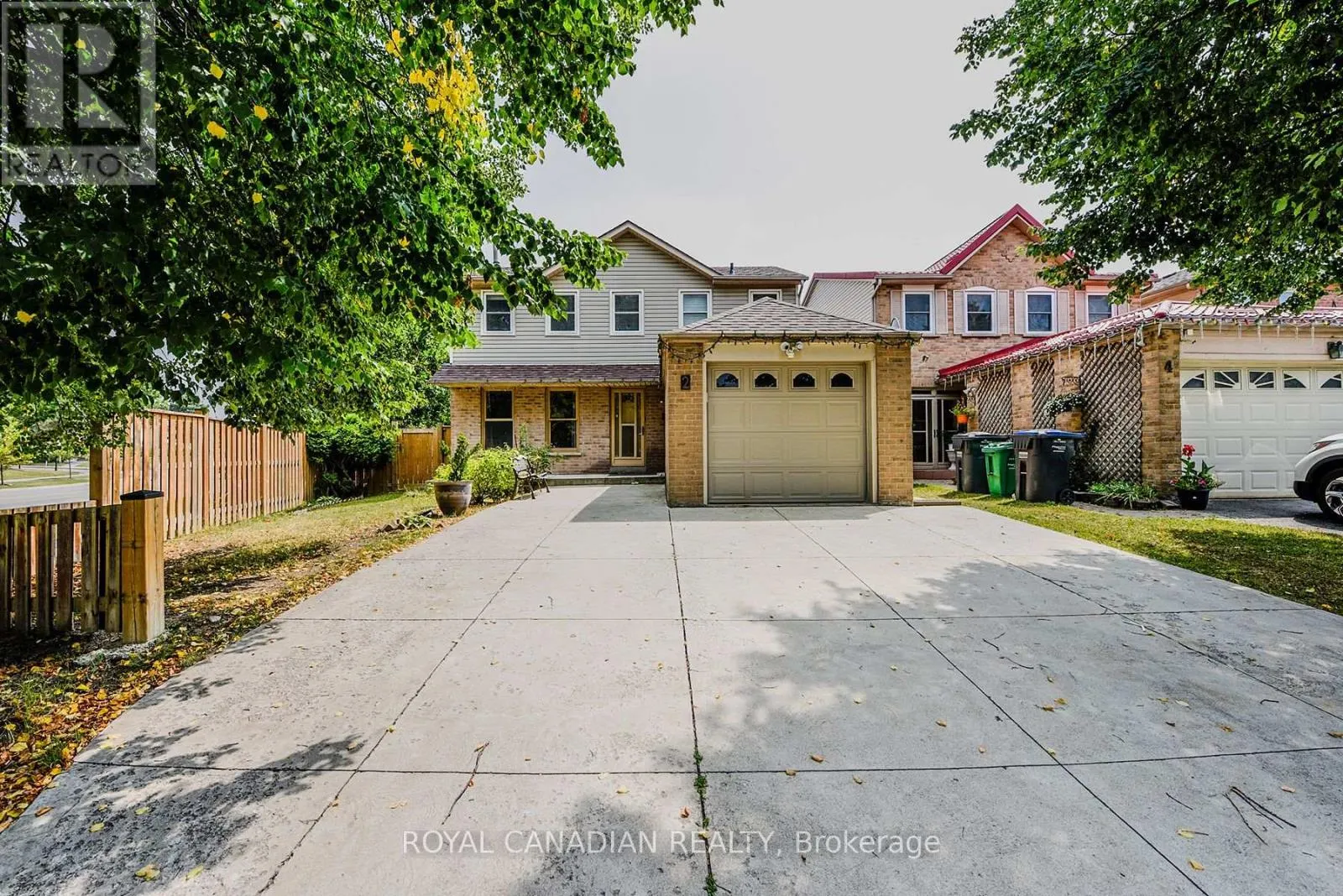 2 MAYBERRY COURT