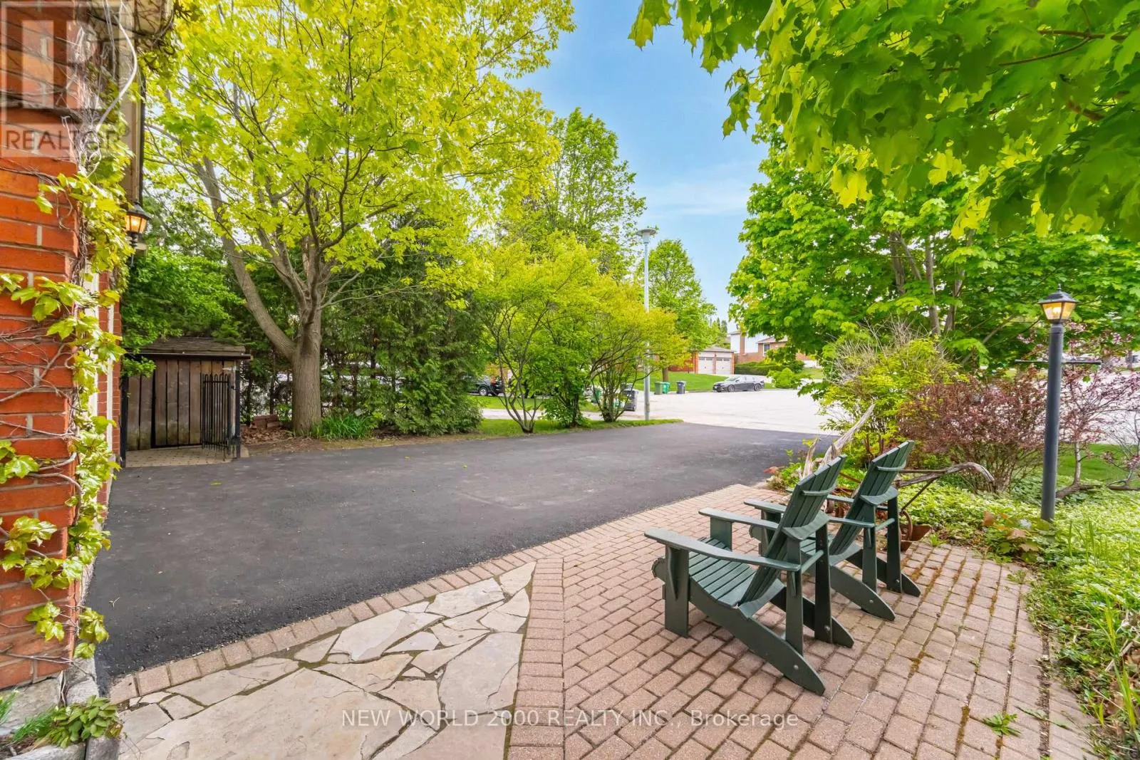 254 MAIDSTONE COURT