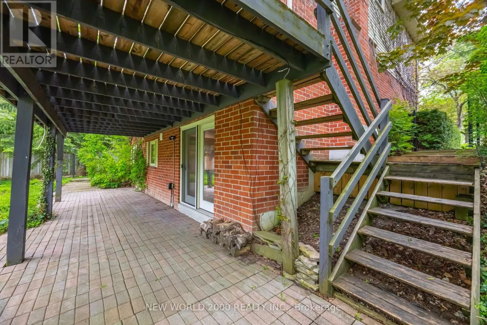 254 MAIDSTONE COURT