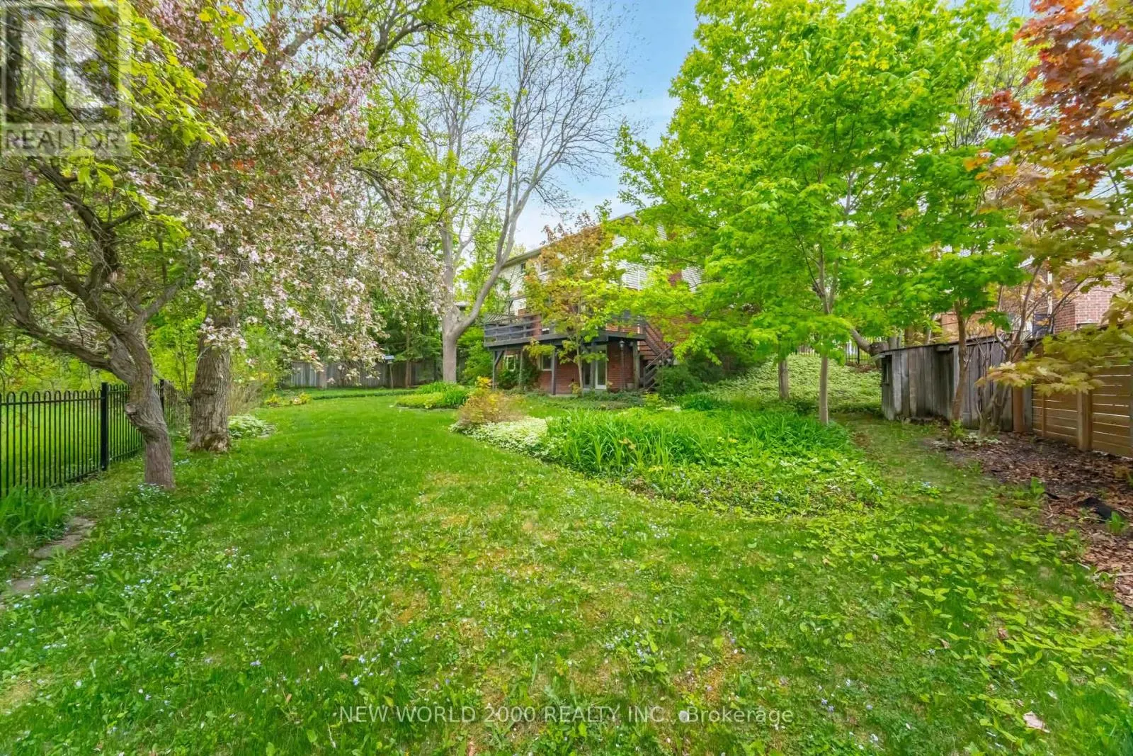 254 MAIDSTONE COURT