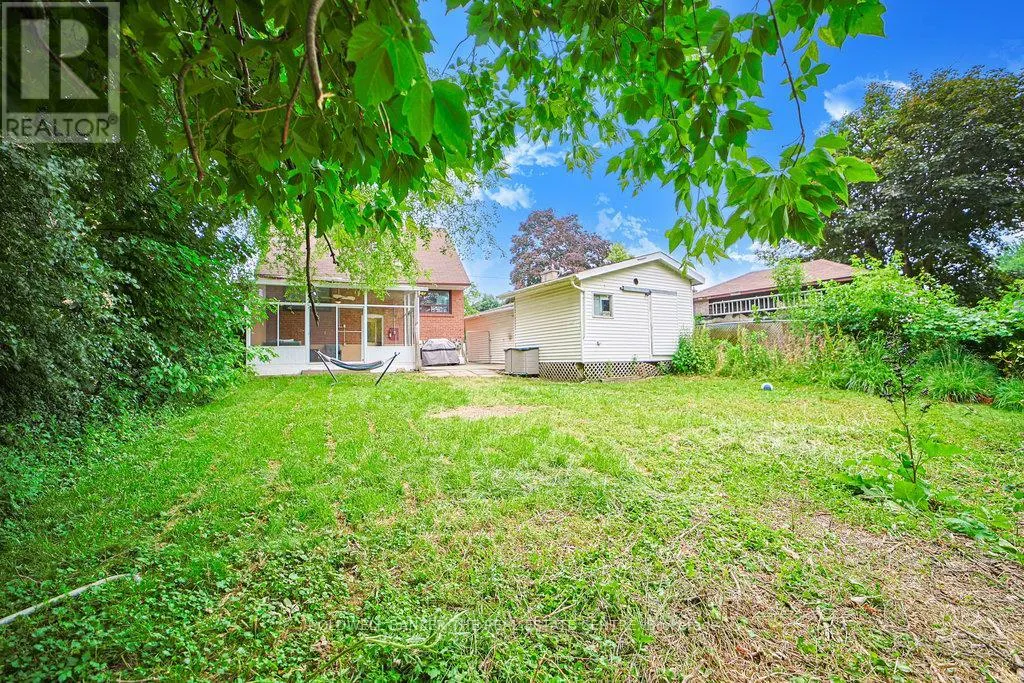 34 CRESTVIEW AVENUE