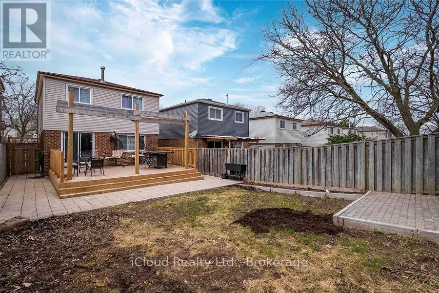 2764 WILLOWMORE WAY