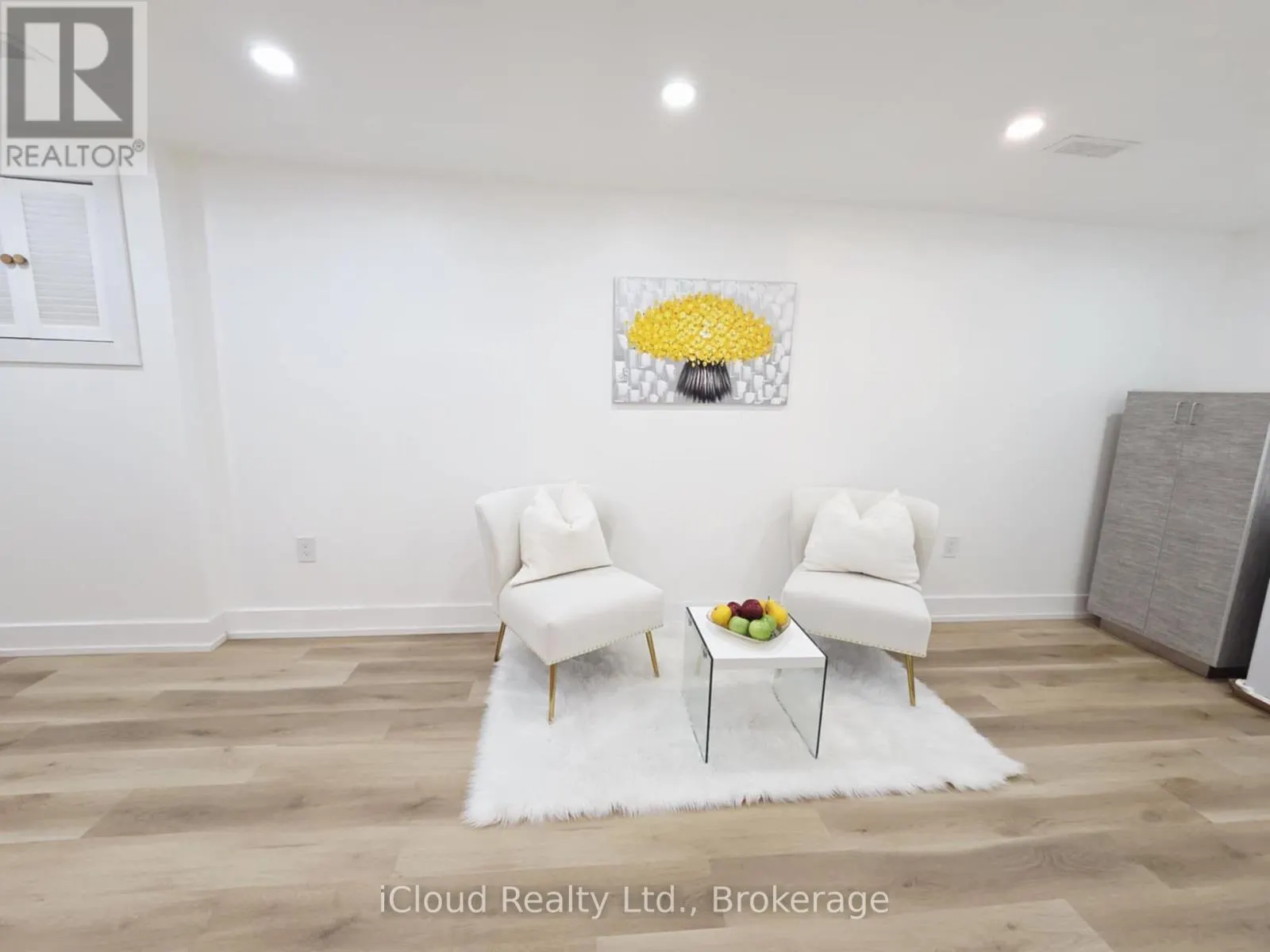 2764 WILLOWMORE WAY