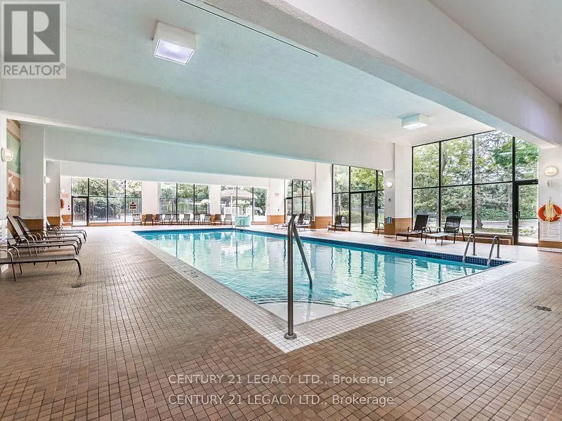 1402 - 8 LISA STREET E