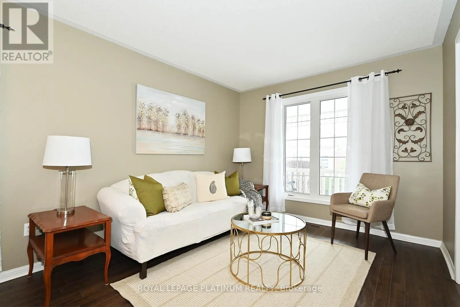 21 VISTA GREEN CRESCENT