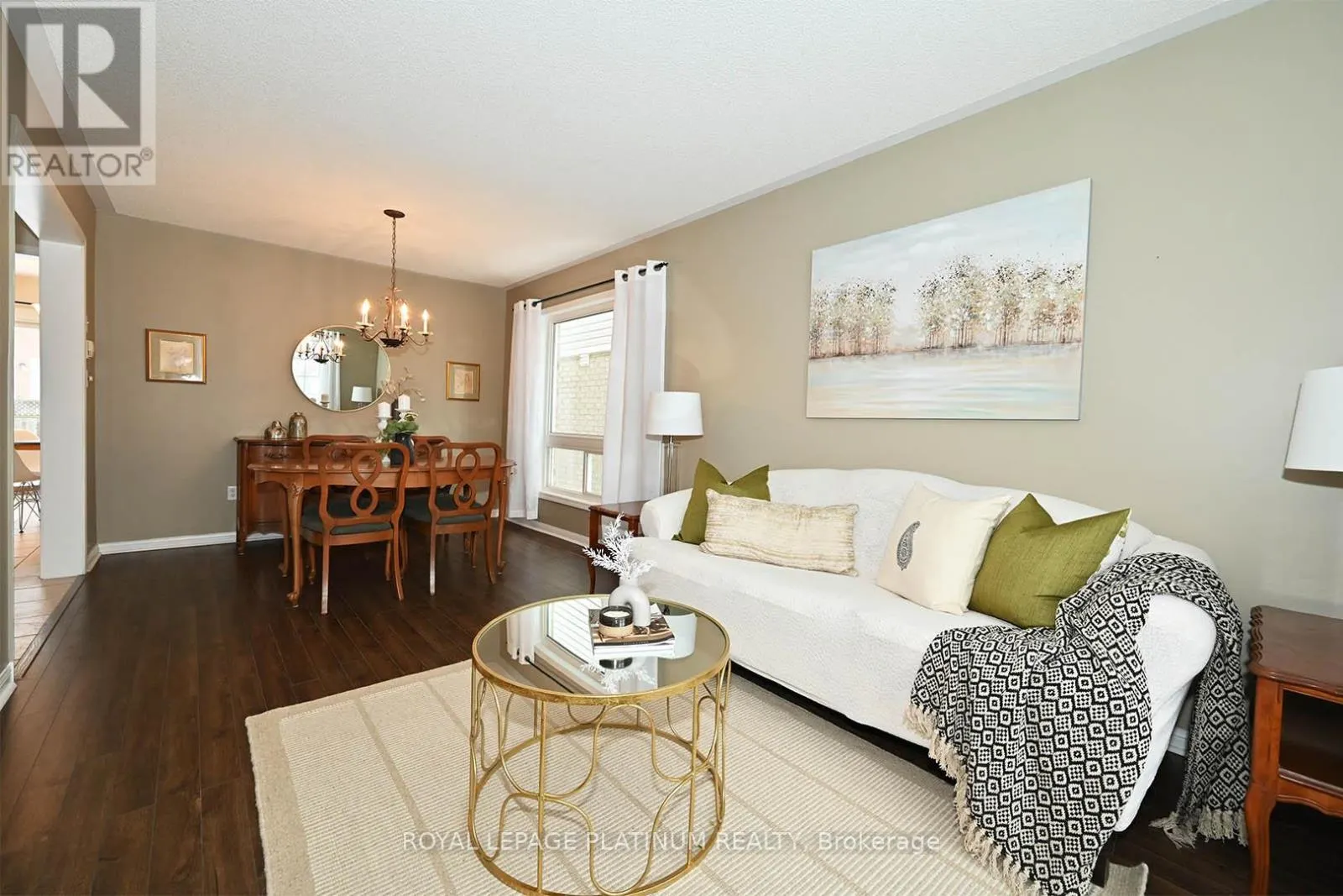 21 VISTA GREEN CRESCENT