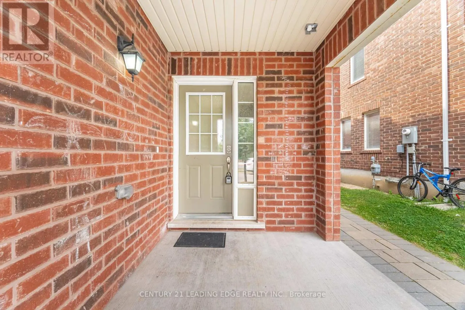 42 MEMORY LANE
