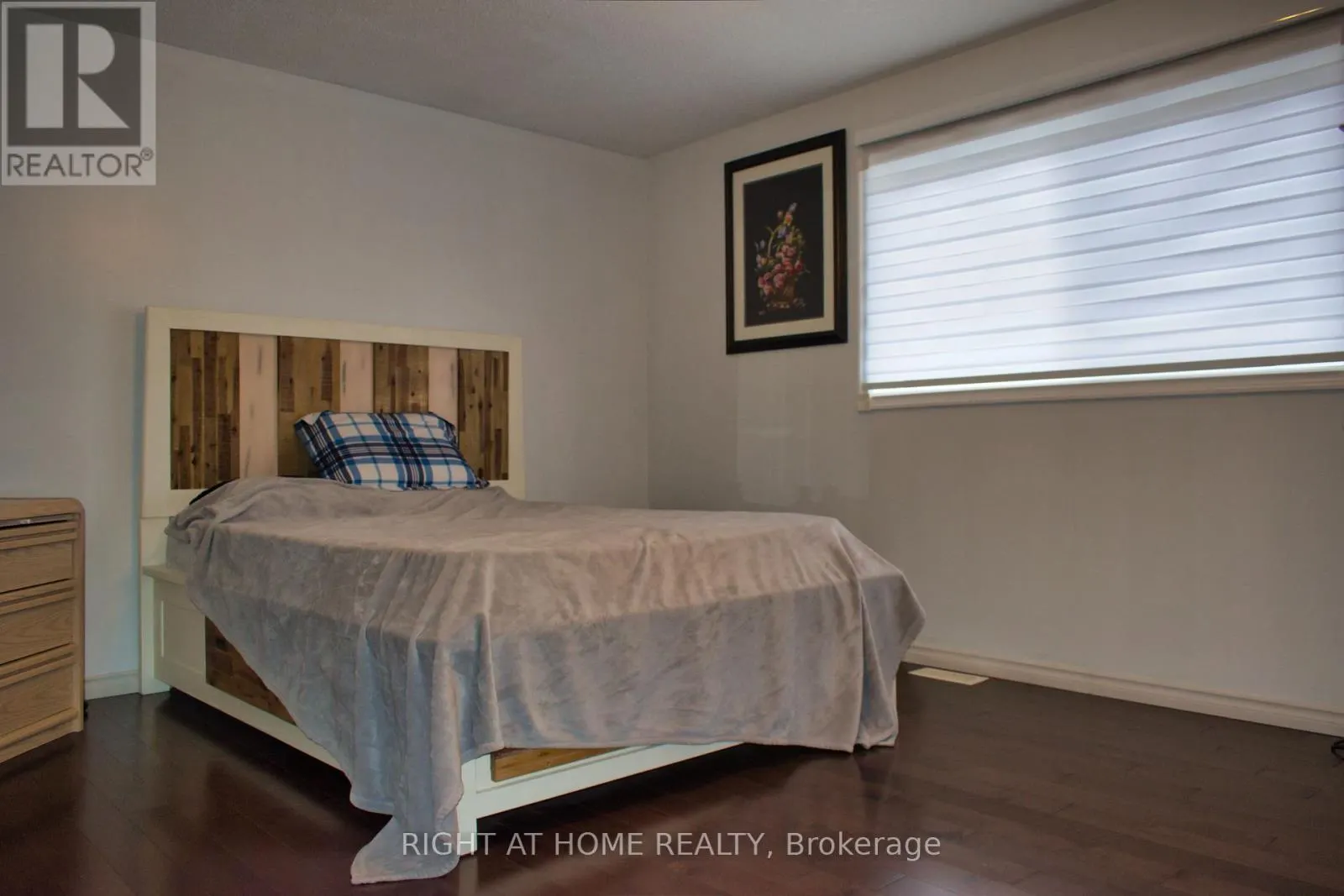 3310 GREENBELT CRESCENT