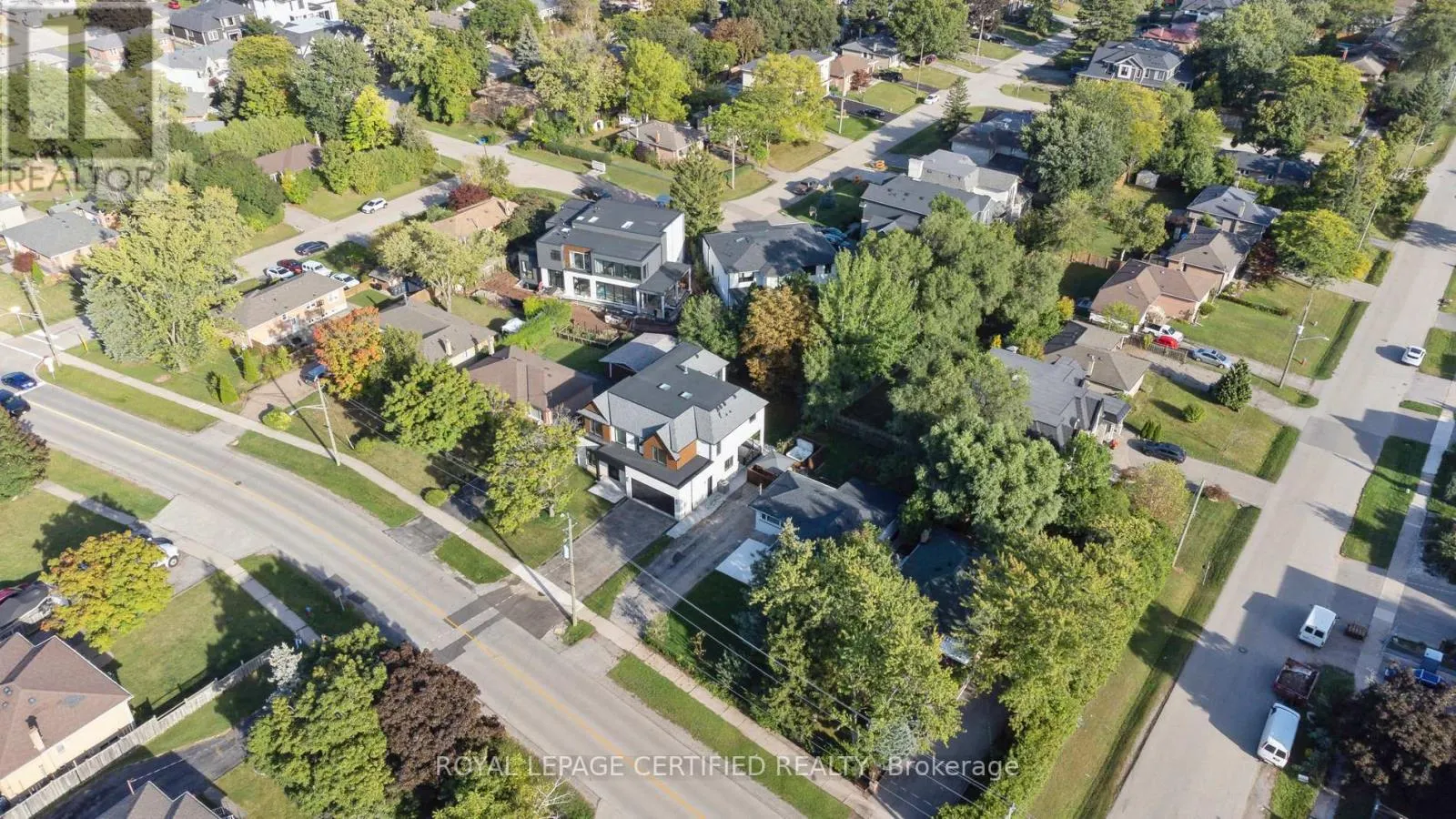 2082 BRIDGE ROAD