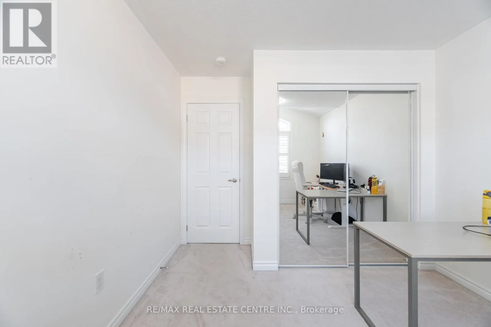 28 - 975 WHITLOCK AVENUE