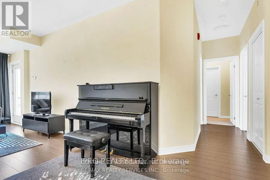 420 - 216 OAK PARK BOULEVARD