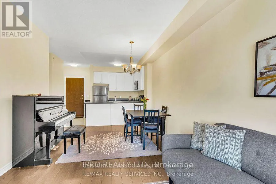 420 - 216 OAK PARK BOULEVARD