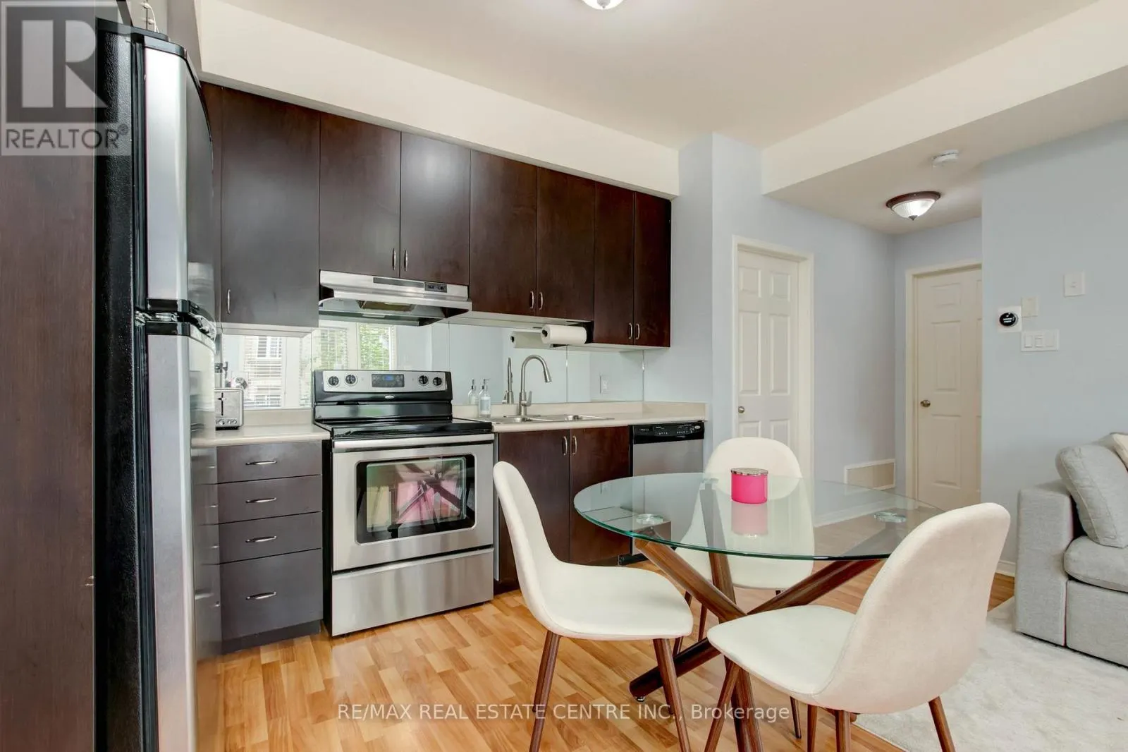 190 - 3050 ERIN CENTRE BOULEVARD