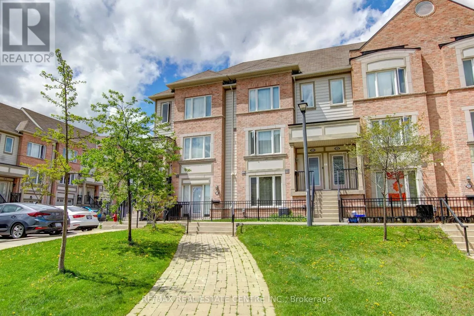 190 - 3050 ERIN CENTRE BOULEVARD