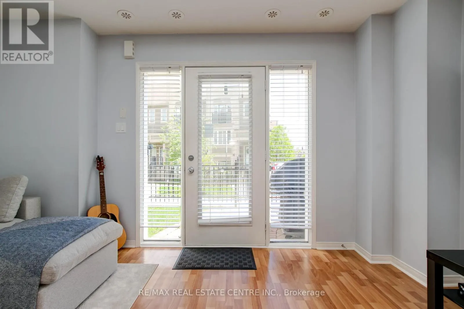 190 - 3050 ERIN CENTRE BOULEVARD