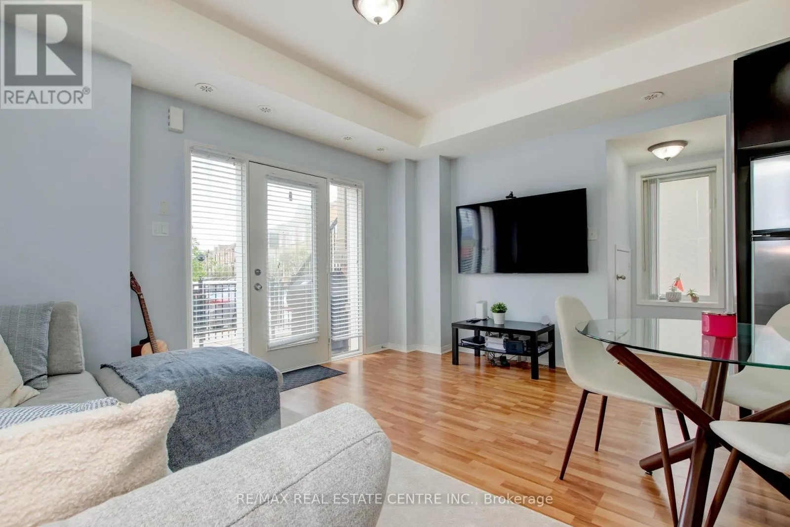 190 - 3050 ERIN CENTRE BOULEVARD