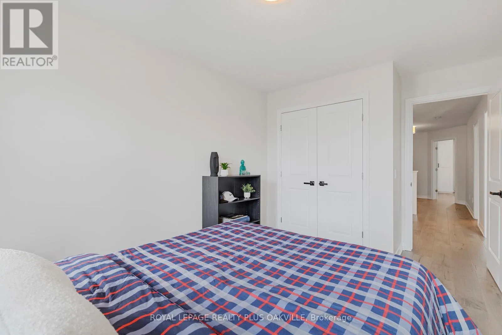 19 - 2997 GLOVER LANE