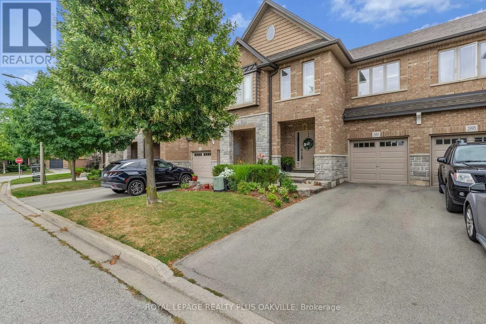 19 - 2997 GLOVER LANE