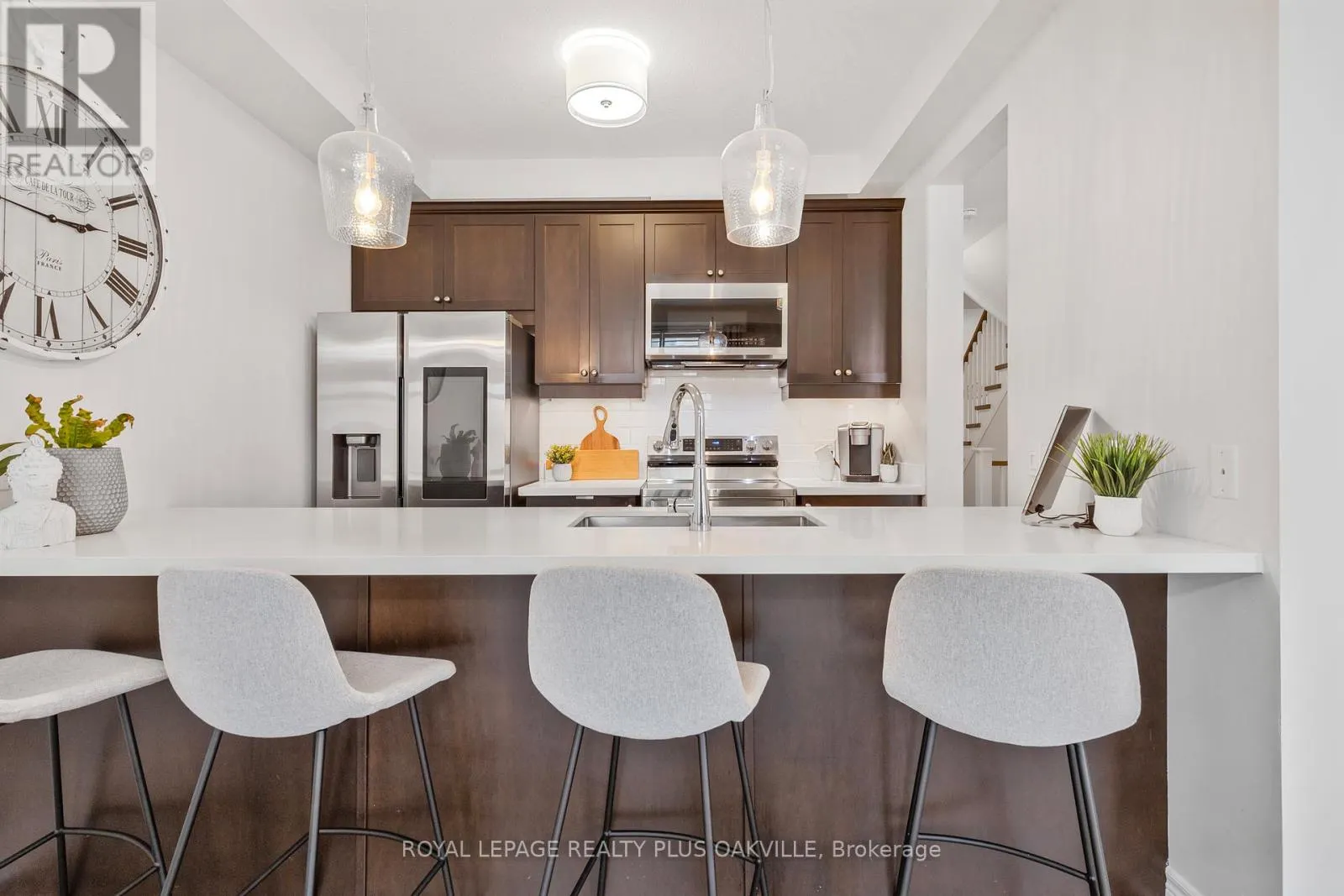 19 - 2997 GLOVER LANE
