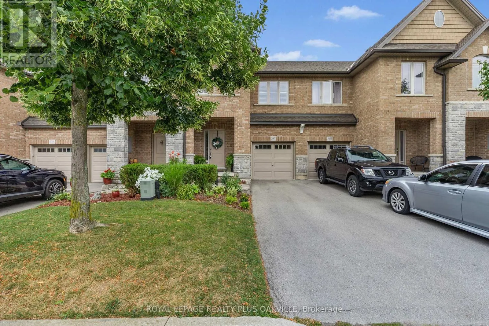 19 - 2997 GLOVER LANE