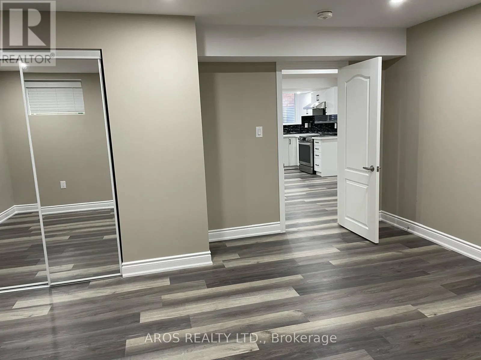 BASEMENT - 469 DOUGALL AVENUE, #Basement