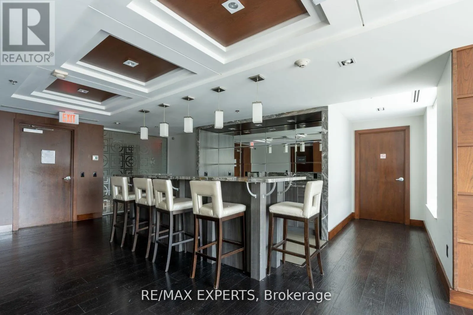 210 - 2480 PRINCE MICHAEL DRIVE N