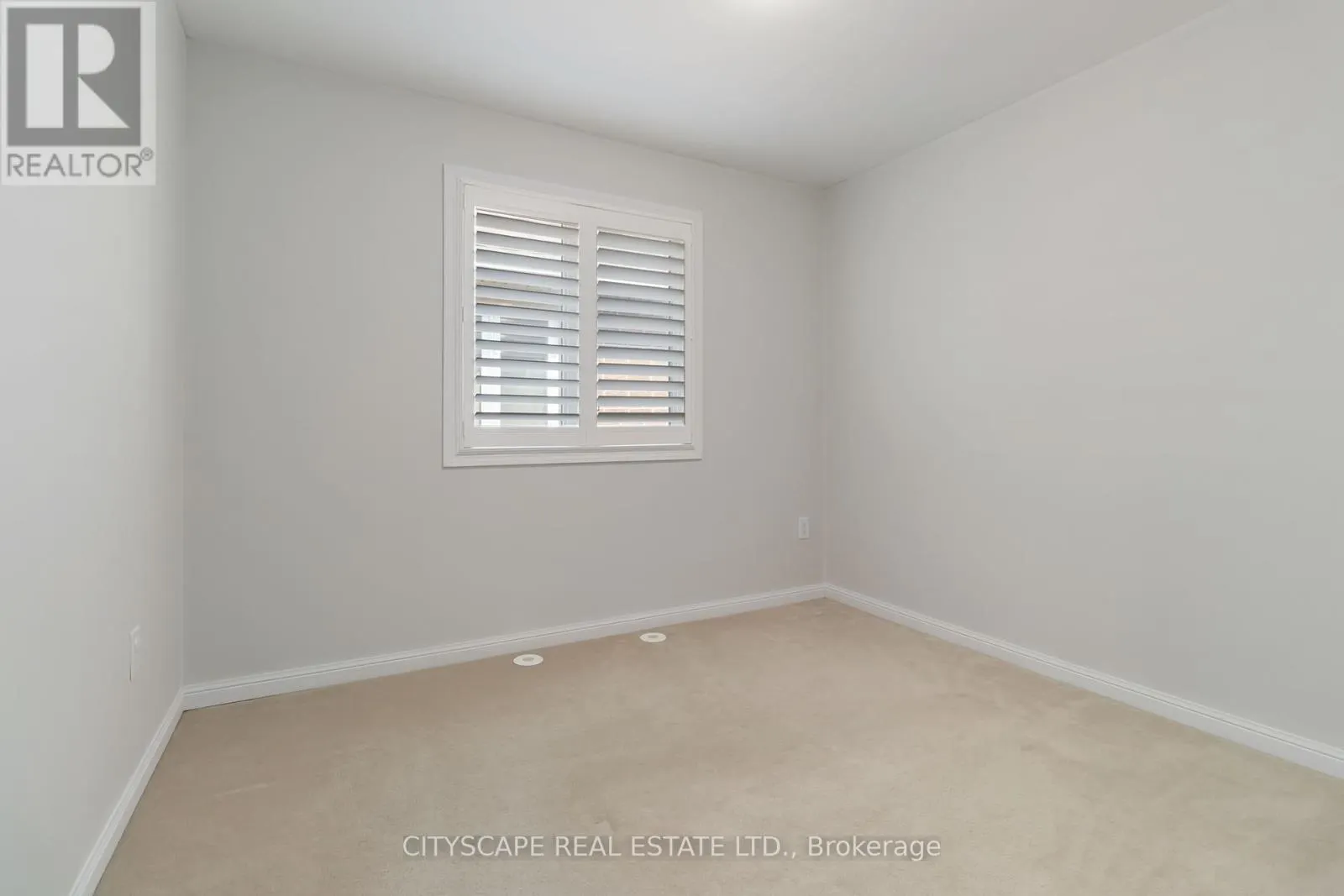 256 WHETHAM HEIGHTS
