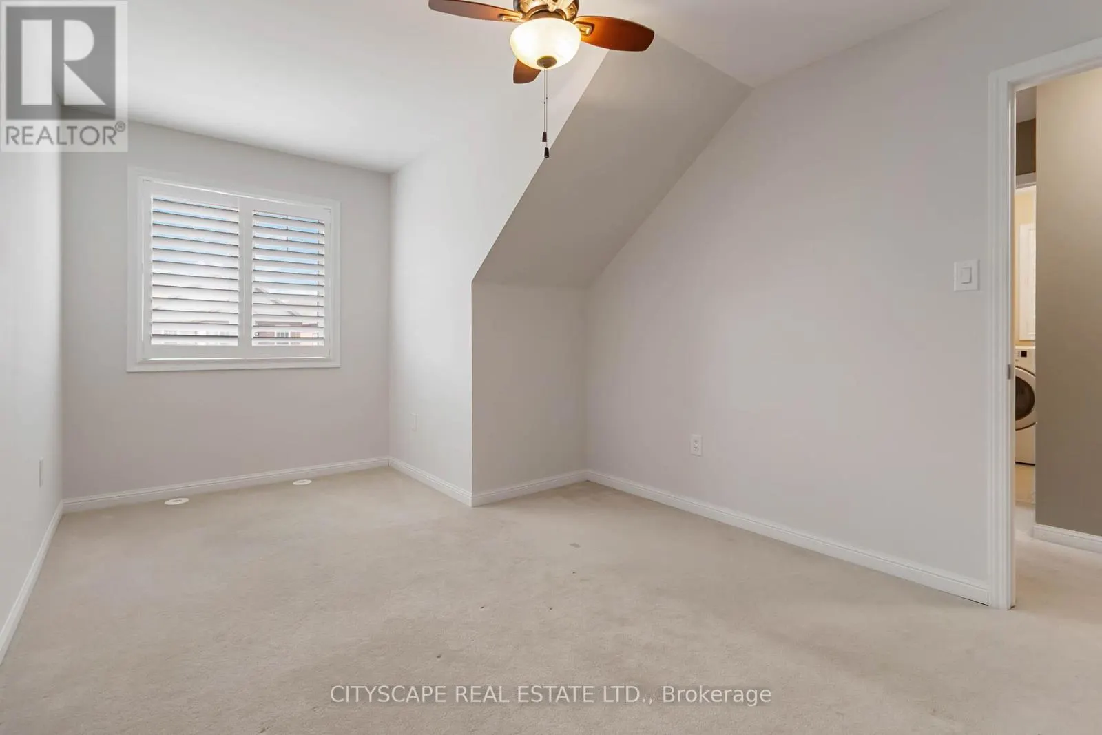 256 WHETHAM HEIGHTS