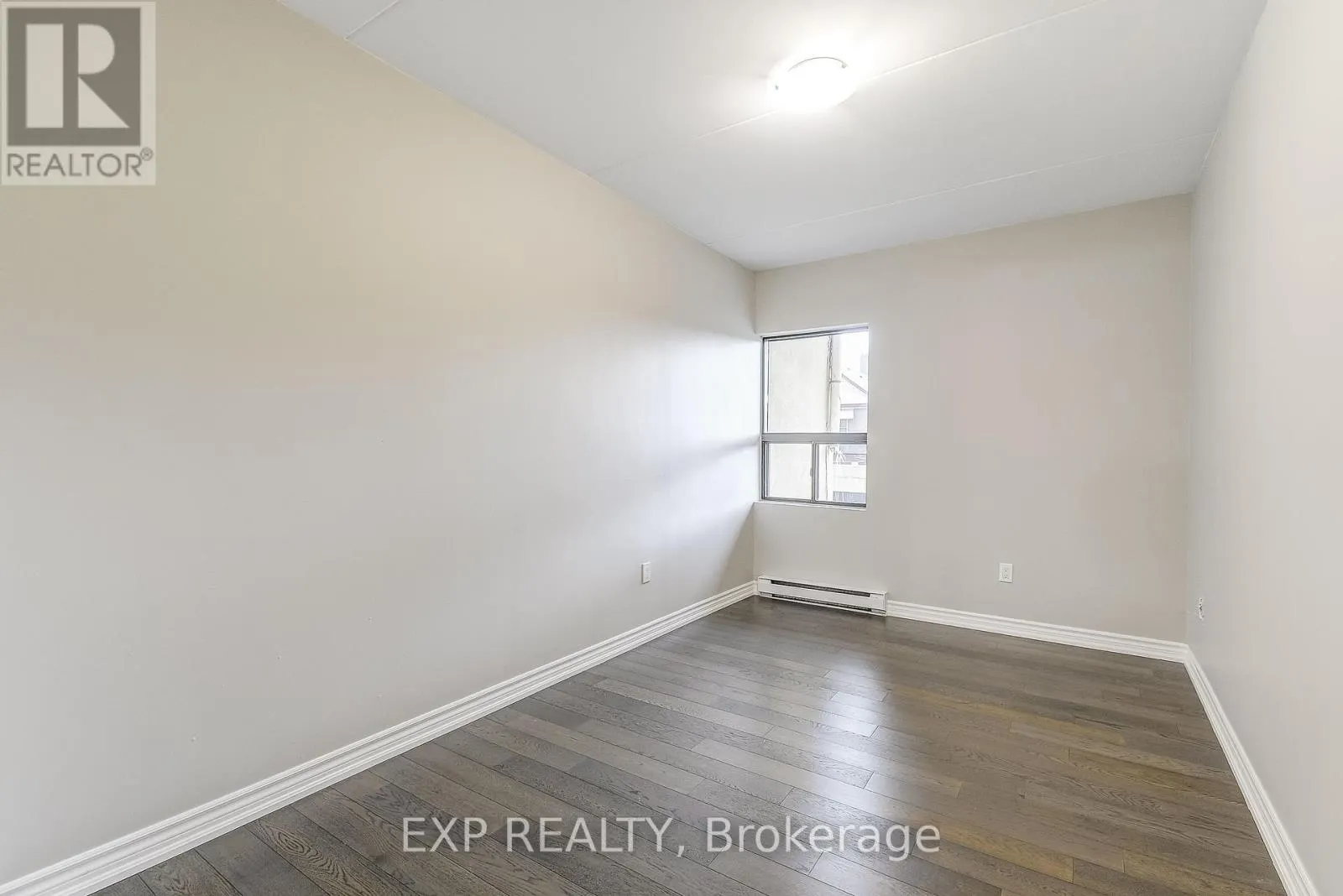 1 - 11 COURT STREET N