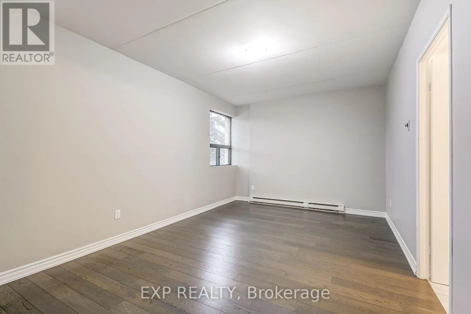 1 - 11 COURT STREET N