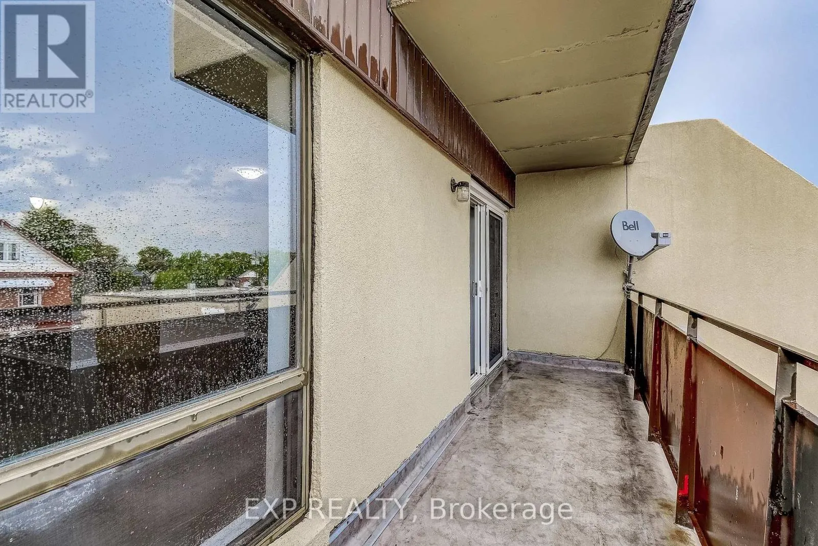 6 - 11 COURT STREET N