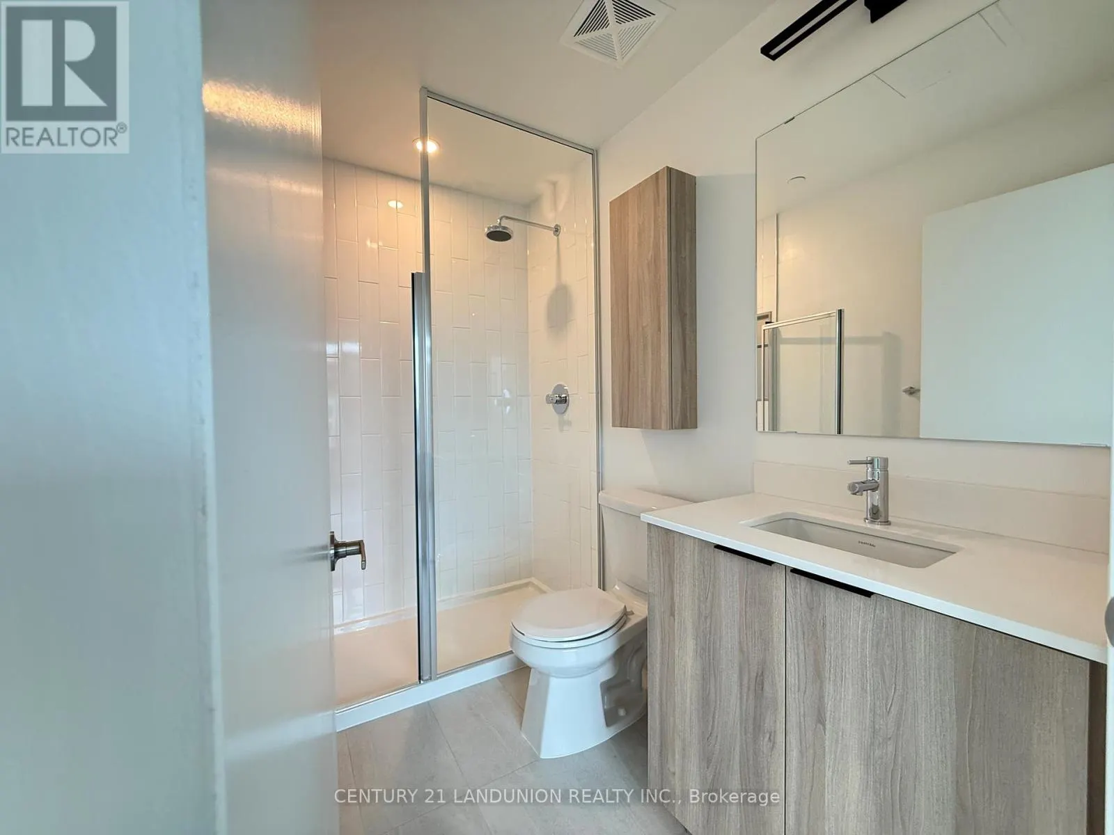 917 - 2485 EGLINTON AVENUE W