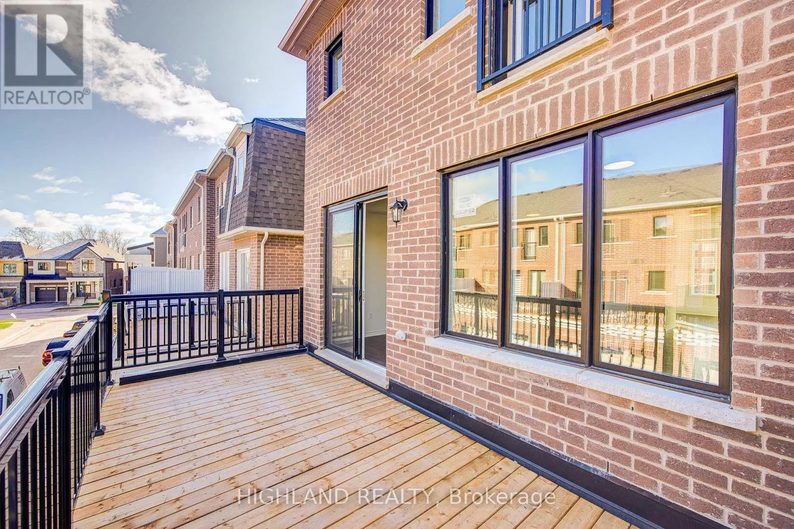 6 - 1210 POPPY GARDENS