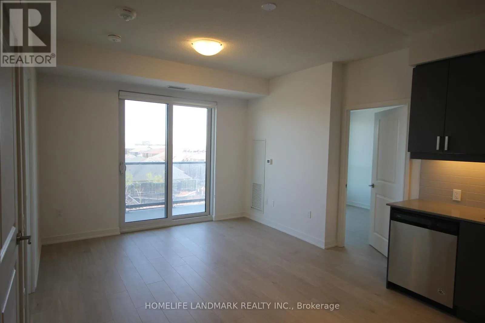 622 - 8 NAHANI WAY