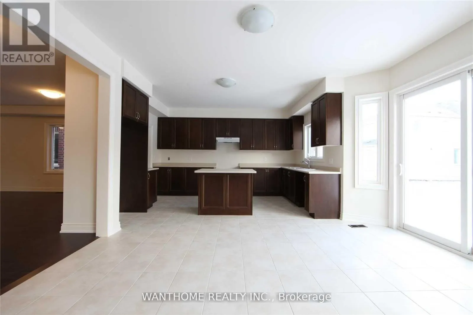 156 BELMORE COURT S