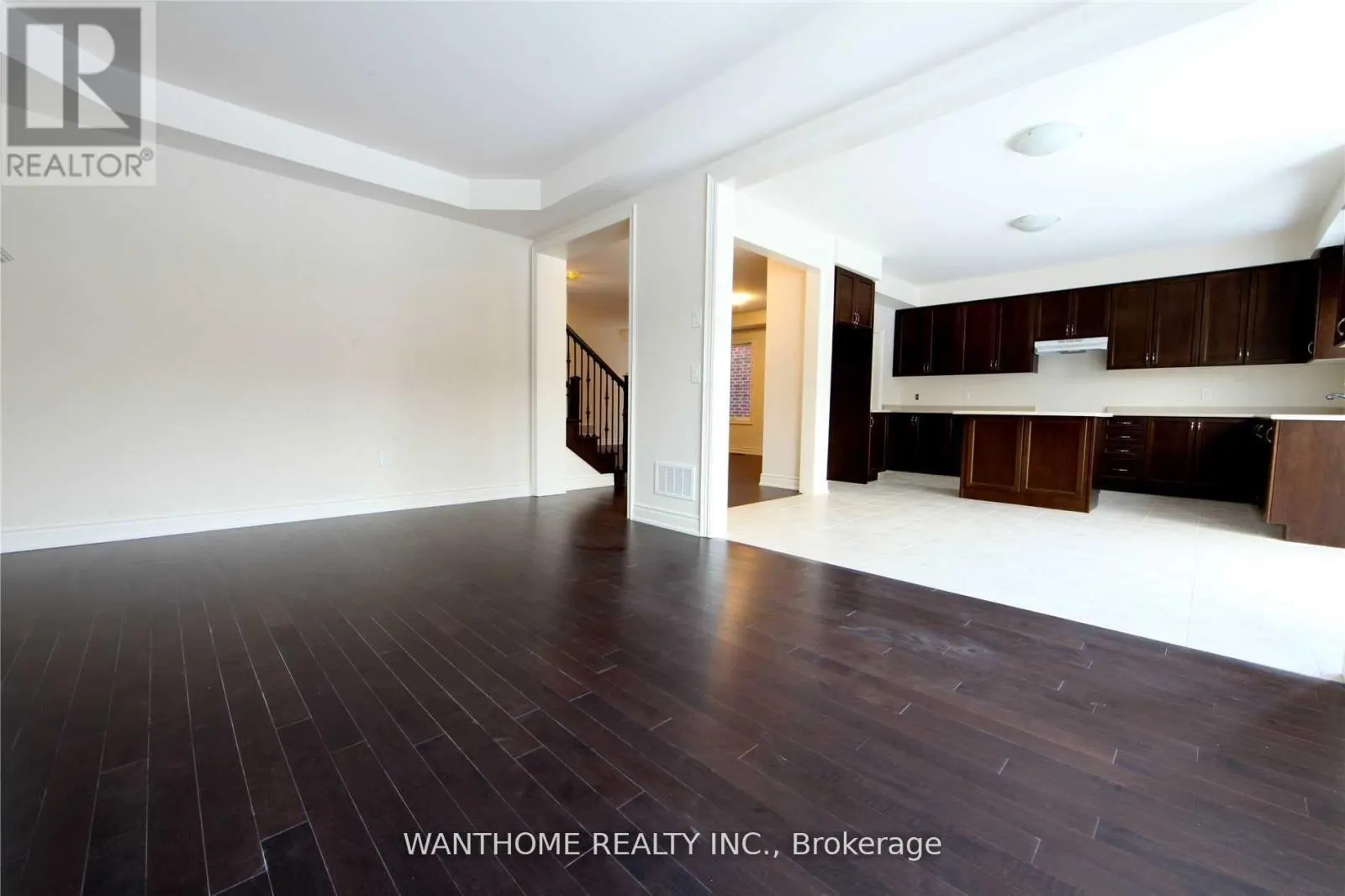156 BELMORE COURT S