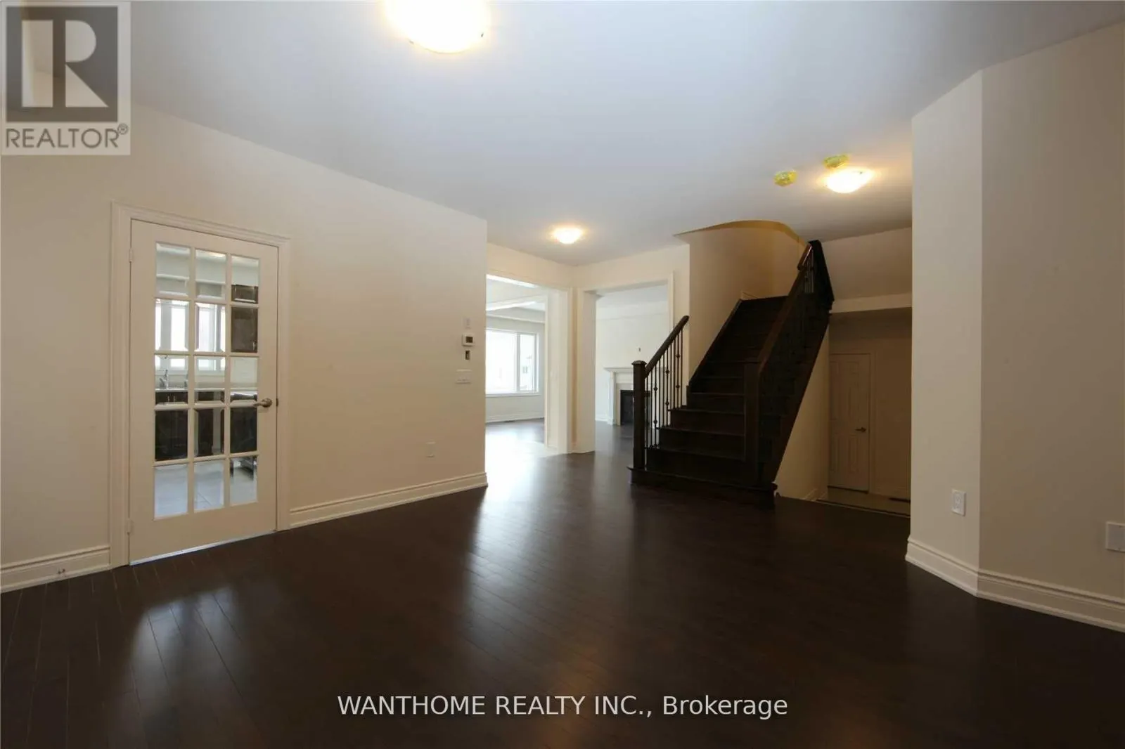 156 BELMORE COURT S