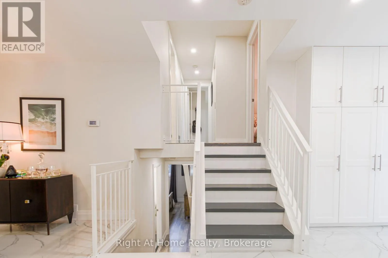 2495 SNOWHILL COURT