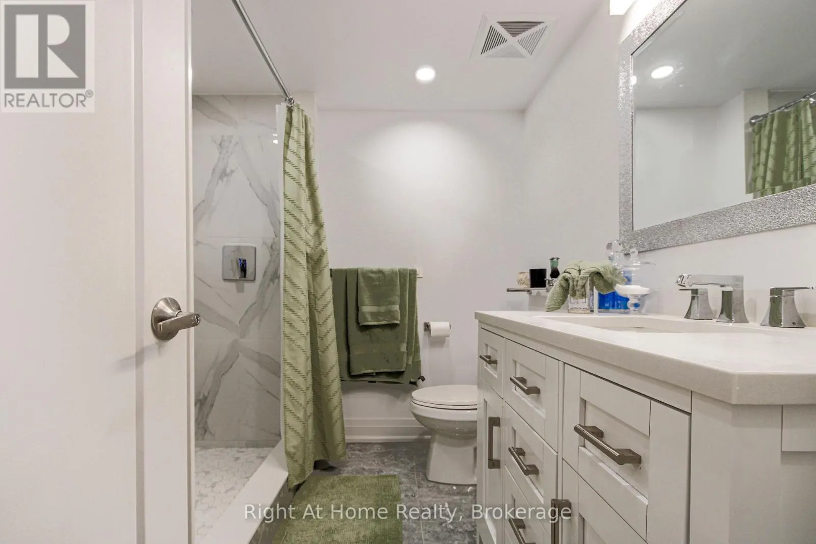 2495 SNOWHILL COURT