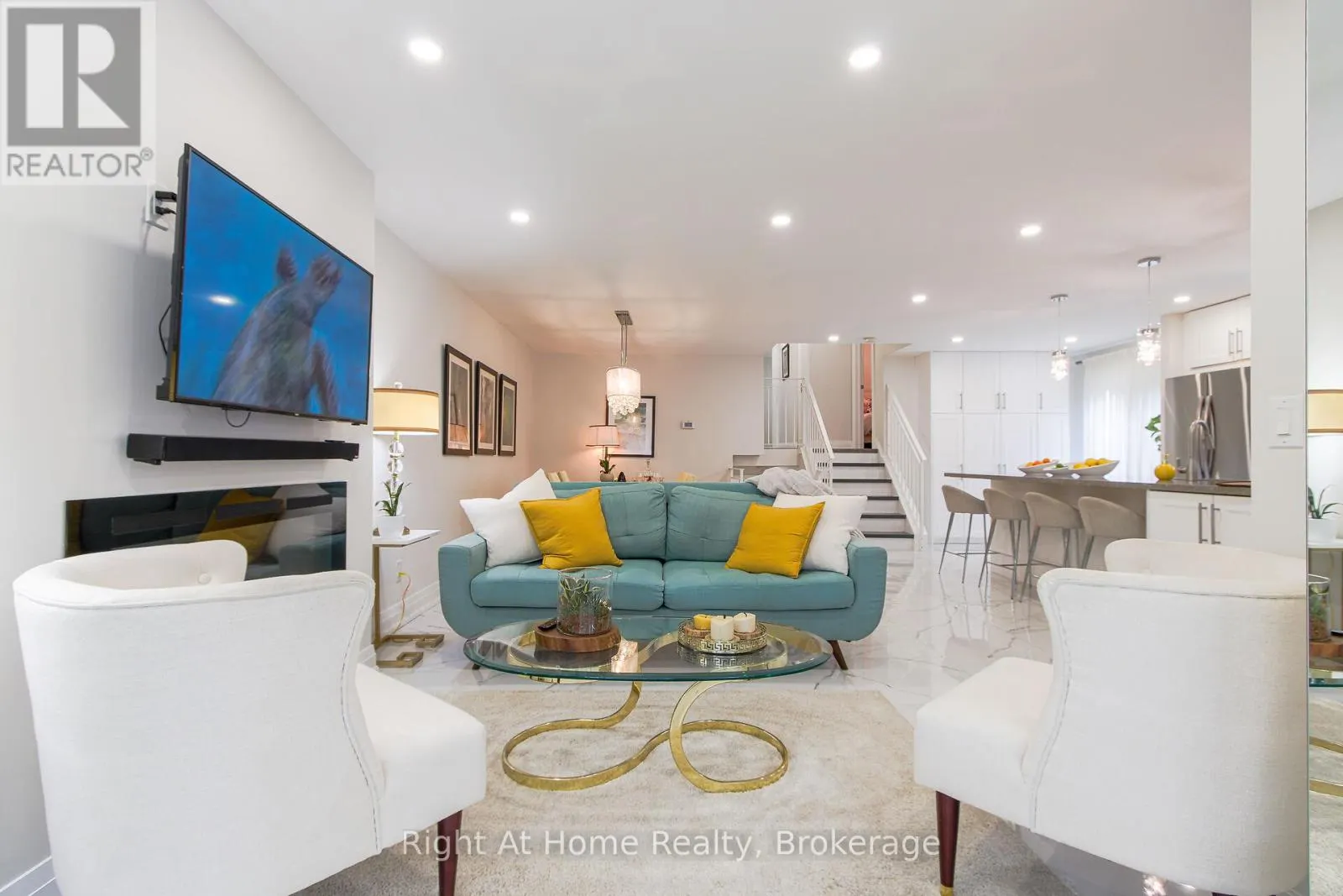 2495 SNOWHILL COURT