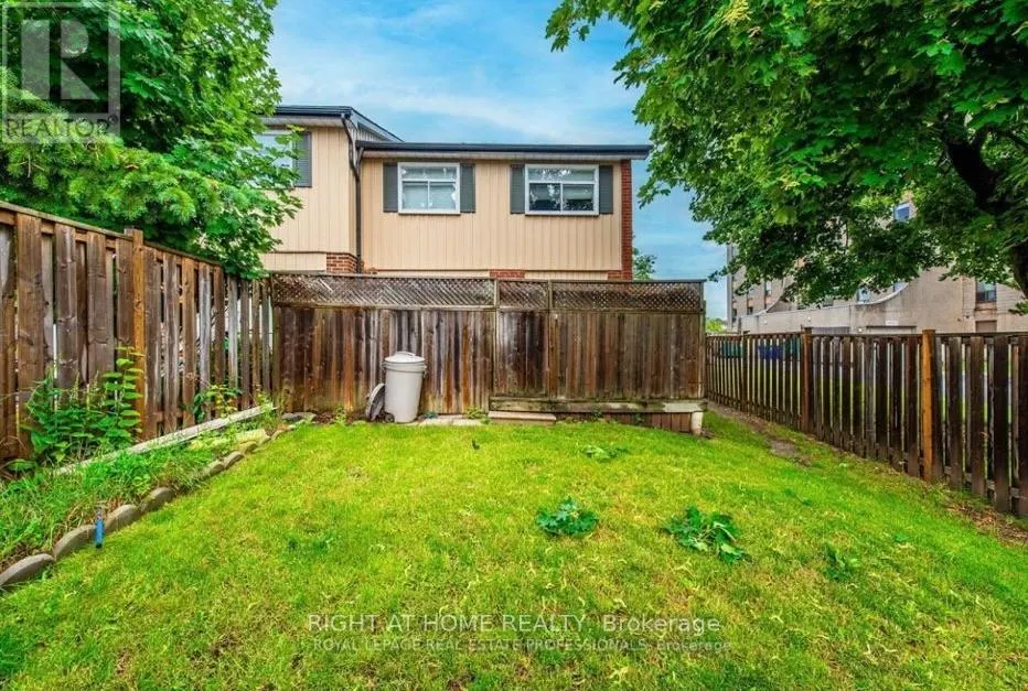 51 VODDEN COURT