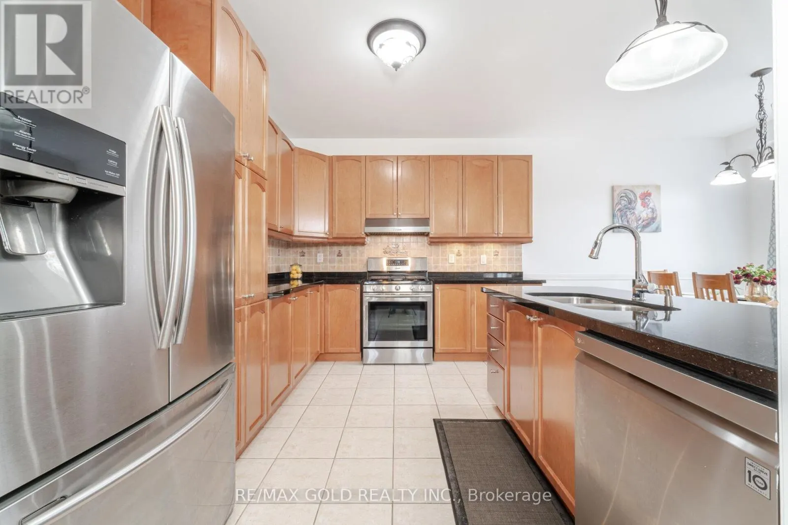 16 LARKBERRY ROAD
