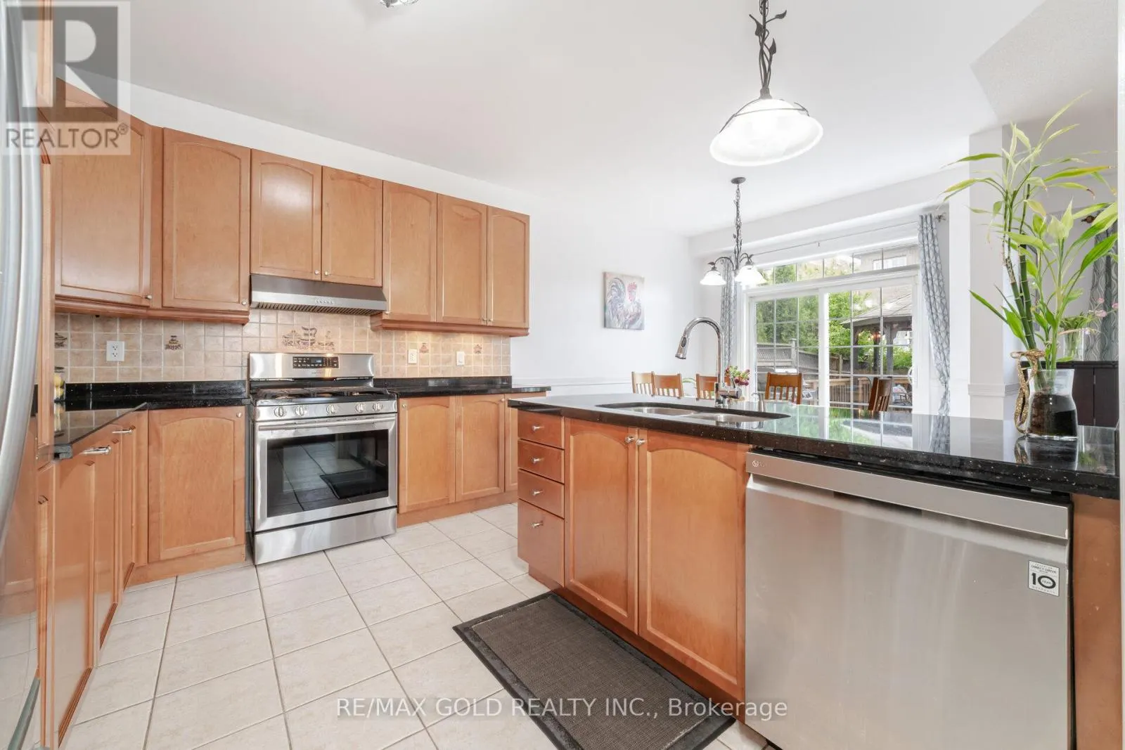 16 LARKBERRY ROAD