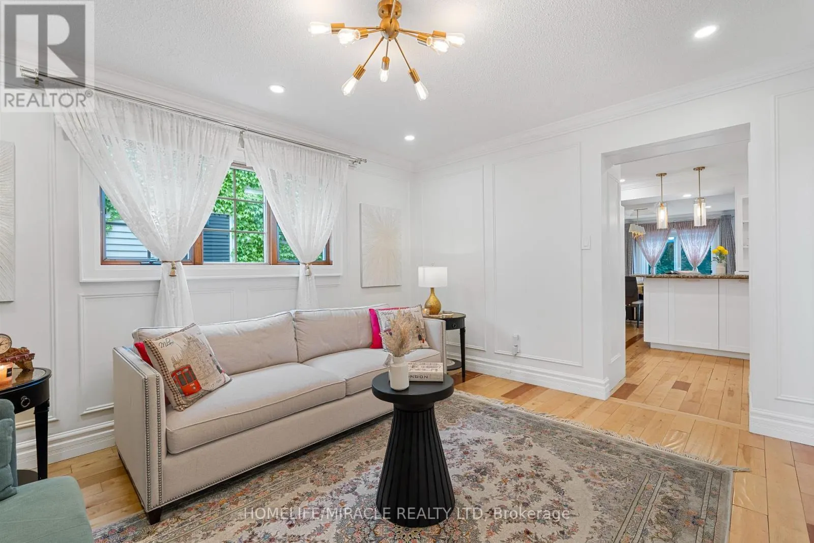 4216 SUNFLOWER DRIVE