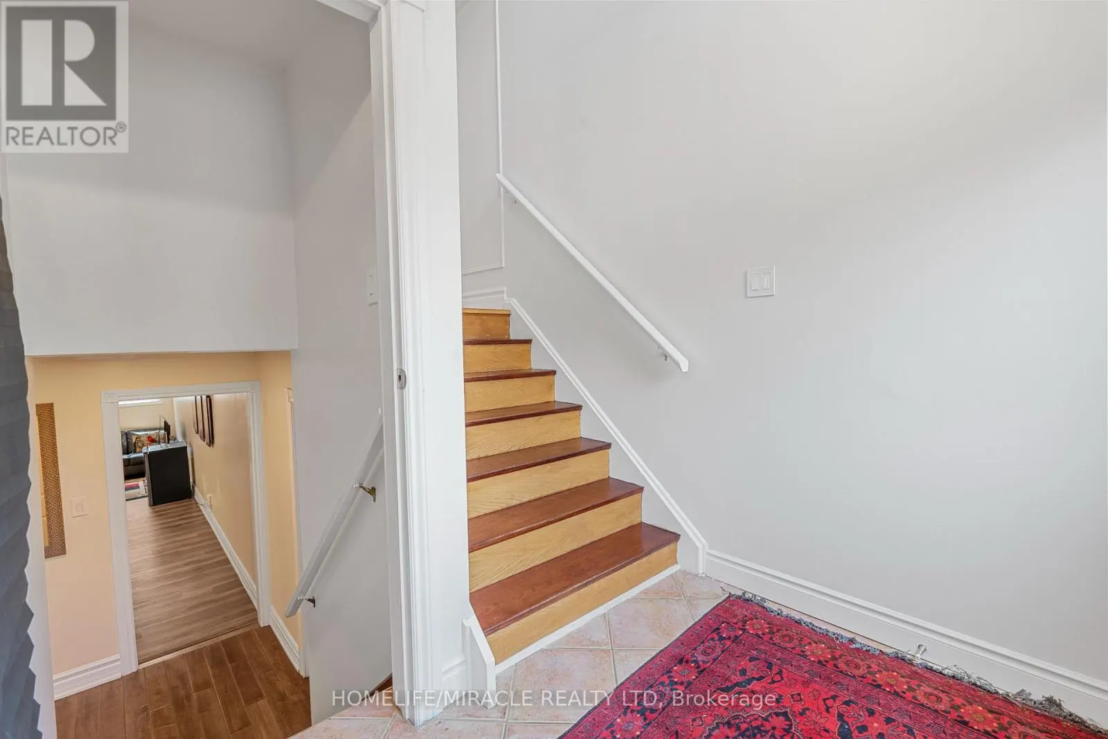 4216 SUNFLOWER DRIVE