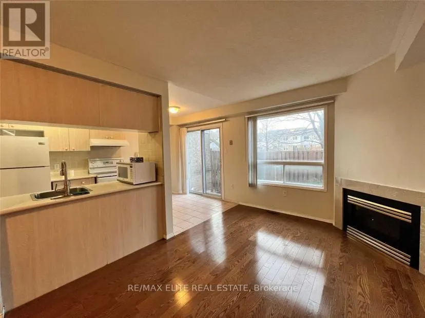 29 - 1240 WESTVIEW TERRACE