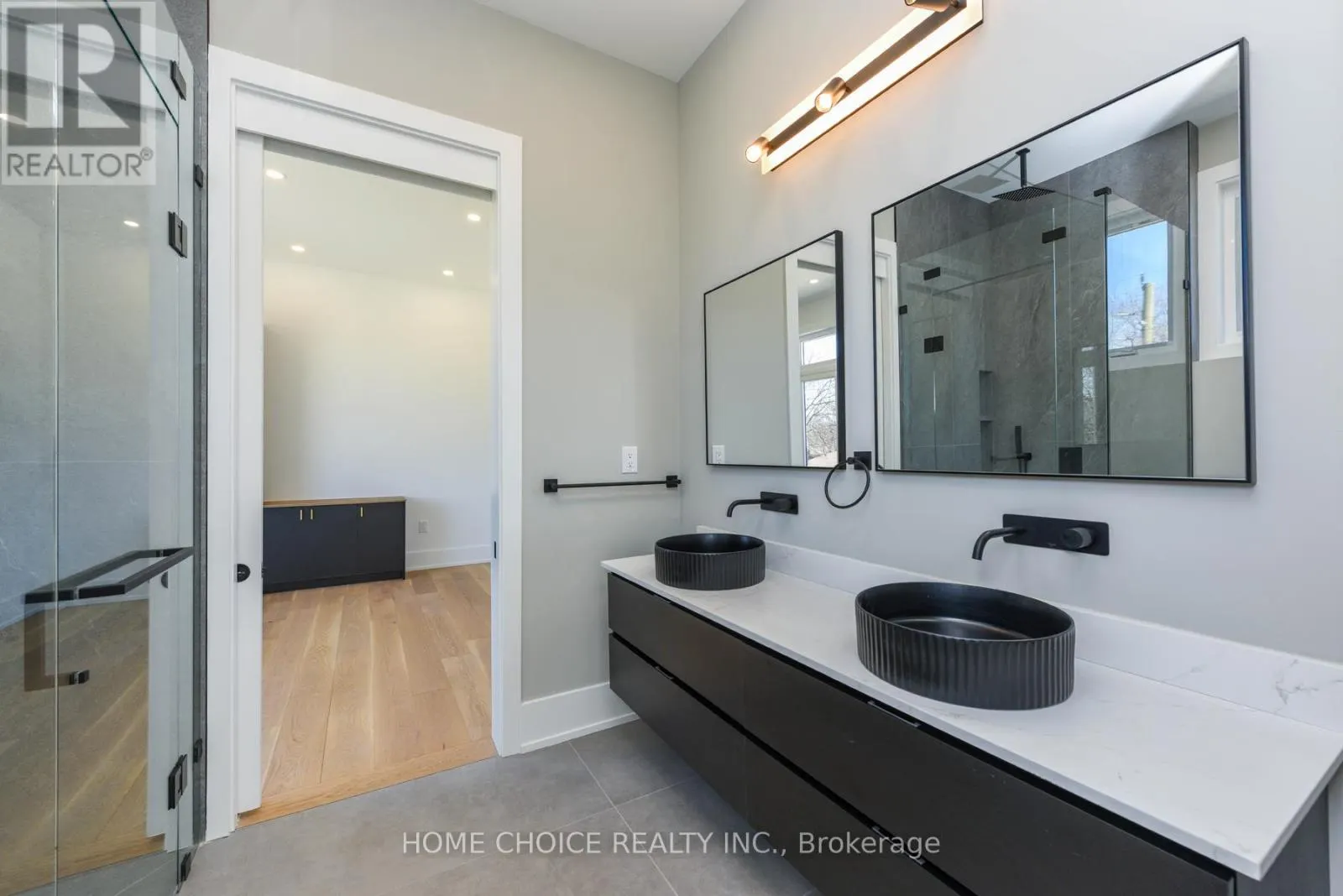 310 TUCK DRIVE